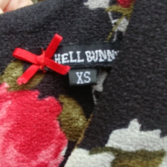 Hell Bunny Floral Print Dress - Picture 5 of 6